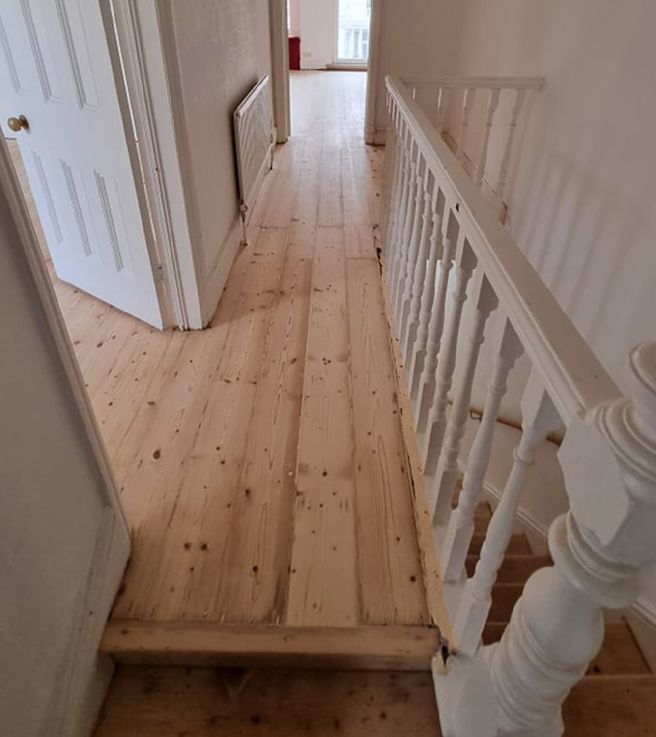 floor-restoration-stairs-after